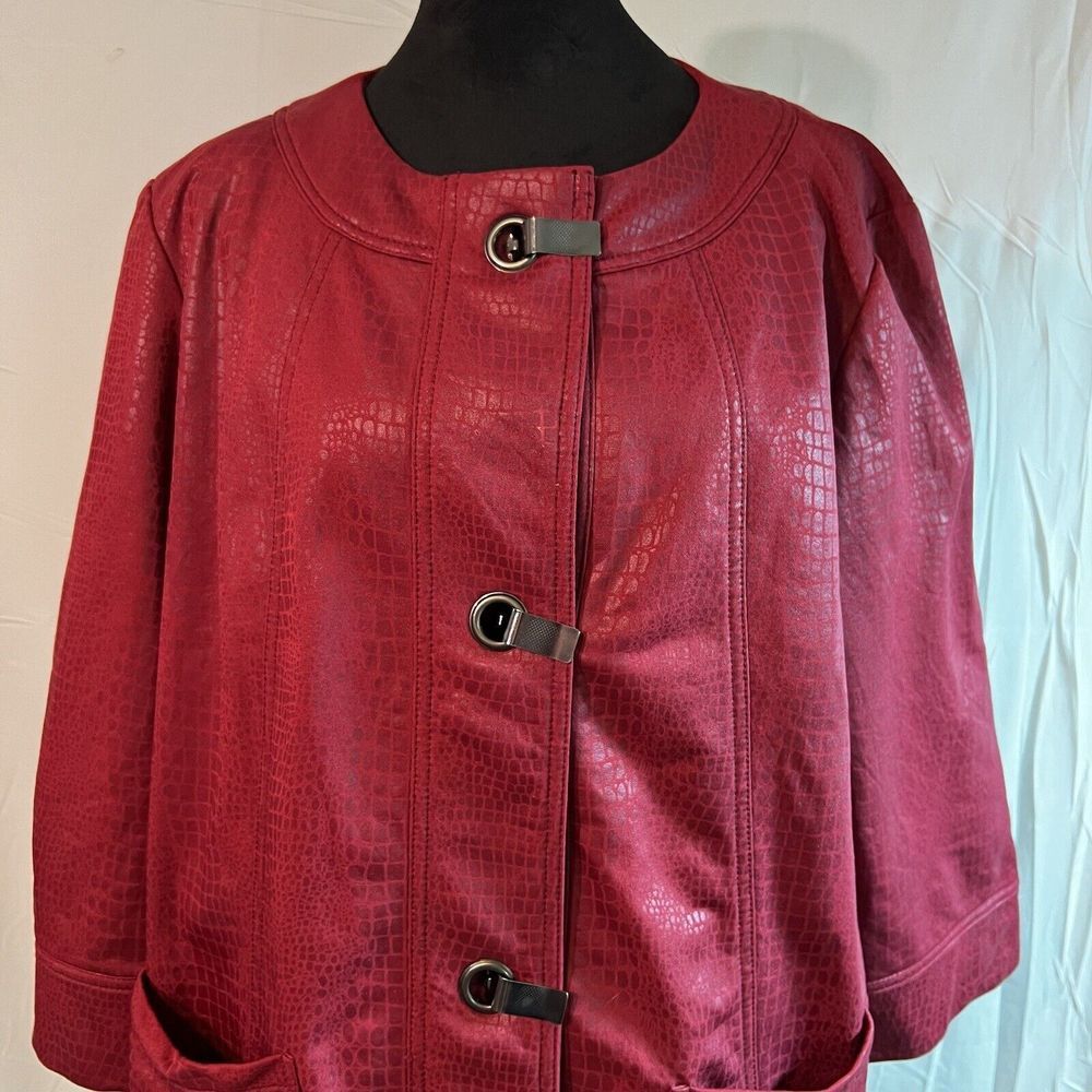Ruby Rd Red Reptile Print Toggle Latch Close Fashion Jacket‎ Womens Size 14